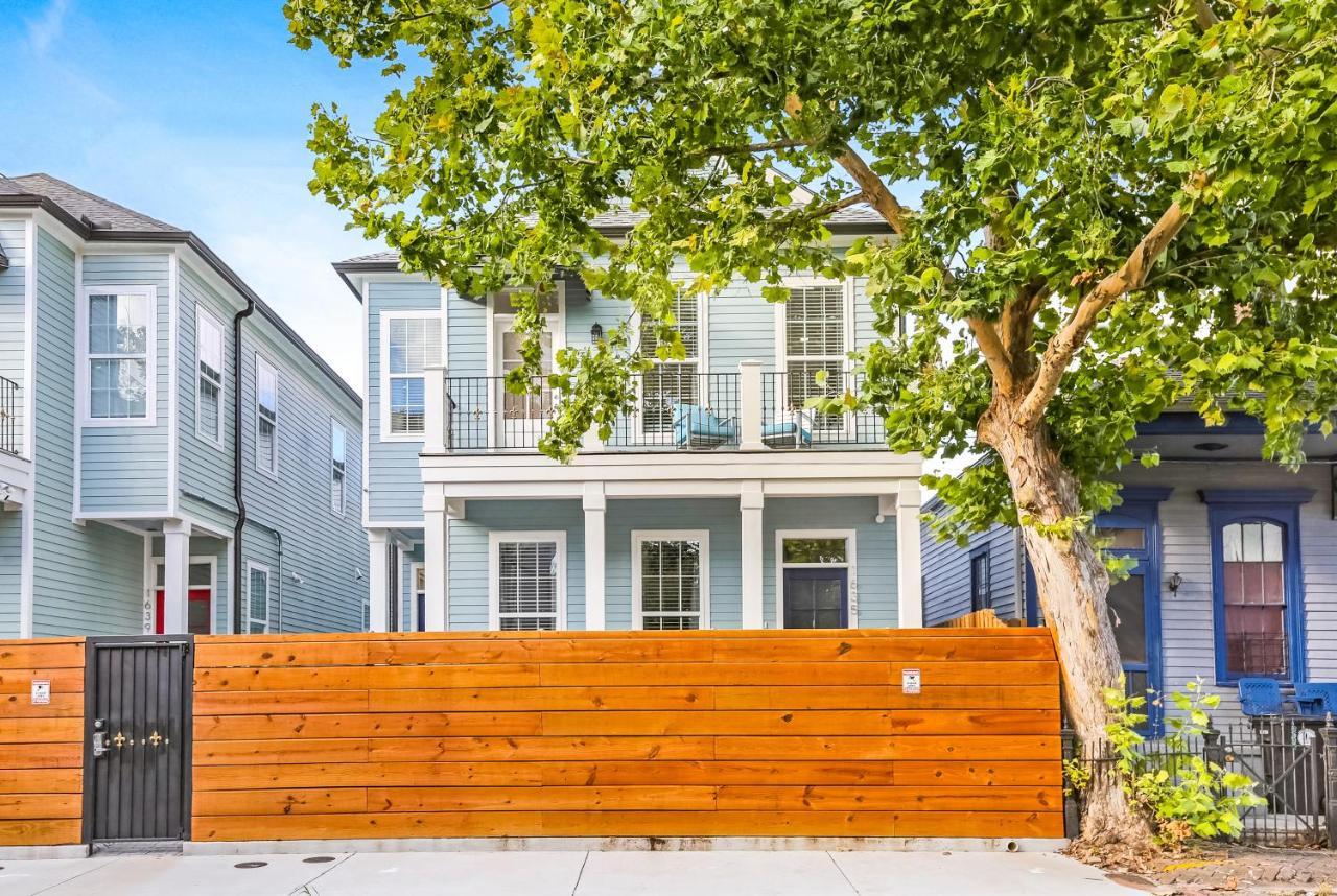 شقة Hosteeva Chic Urban Retreat W Pool Steps To St Charles Ave And Near Bourbon St نيو أورلينز المظهر الخارجي الصورة